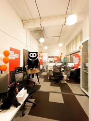 Eon Shenton (D2), Office #536684241